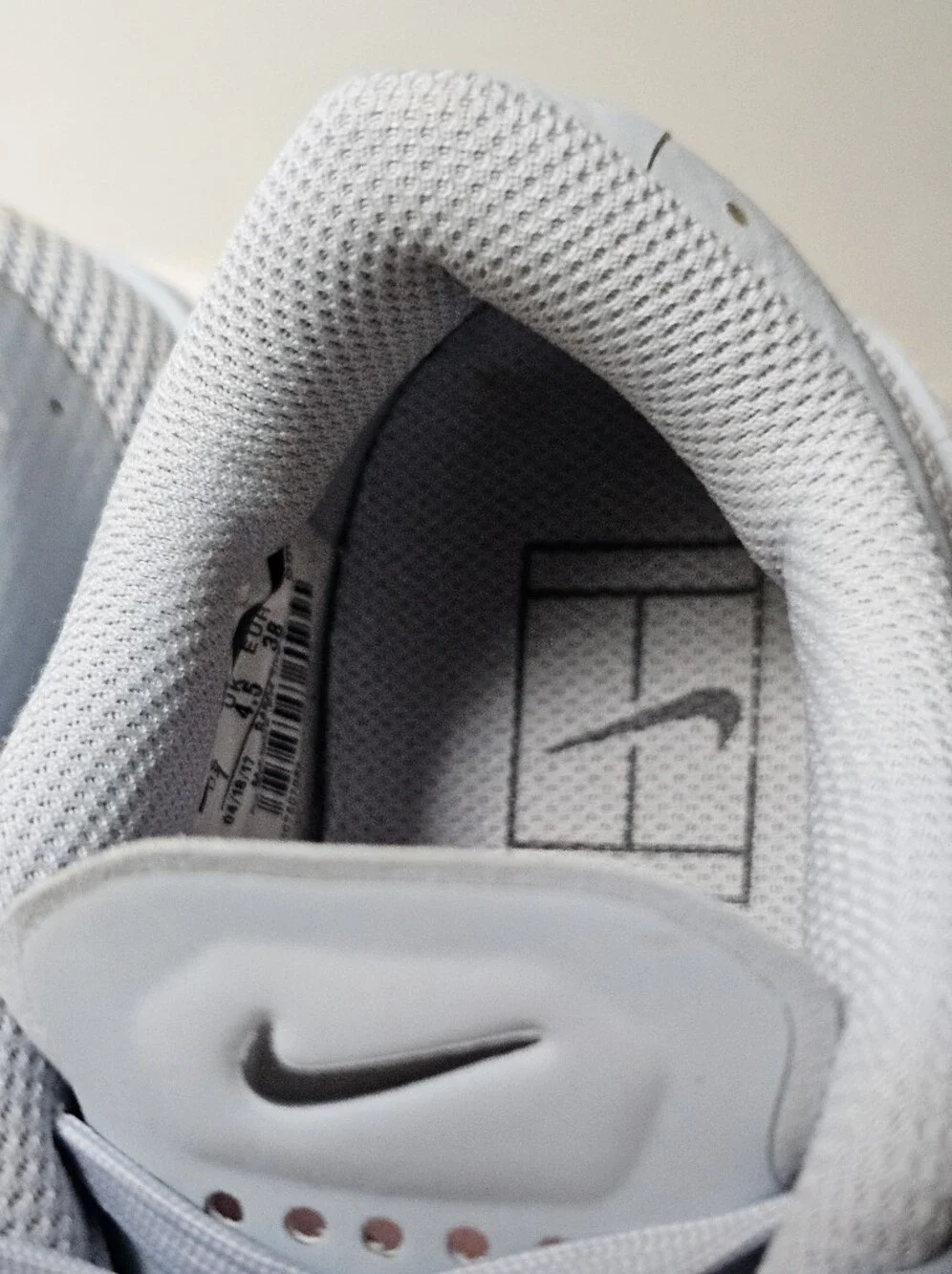 Nike Air Zoom Ultra '17 Women's Tennis Shoes Light Blue Gray Sz 7 Court Sneakers